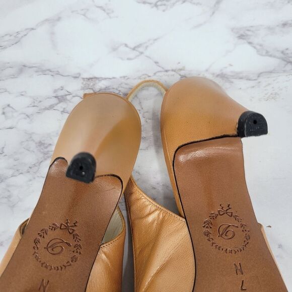 Delman Vintage Tan Leather Peep Toe Slingbacks Kitten Heels Pumps Jeweled  7N - Picture 14 of 15